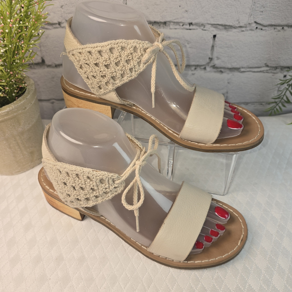 LATIGO SANDAL CROCHETED ANKLE STRAPS LEATHE TOE STRAP CREAM COLOR WOMENS 7 - Picture 2 of 9